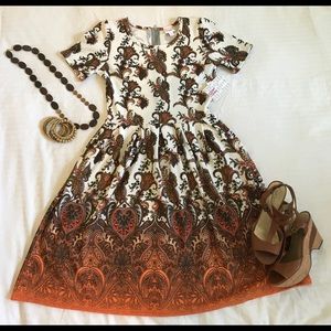 NWT Lularoe Paisley Print Amelia-medium